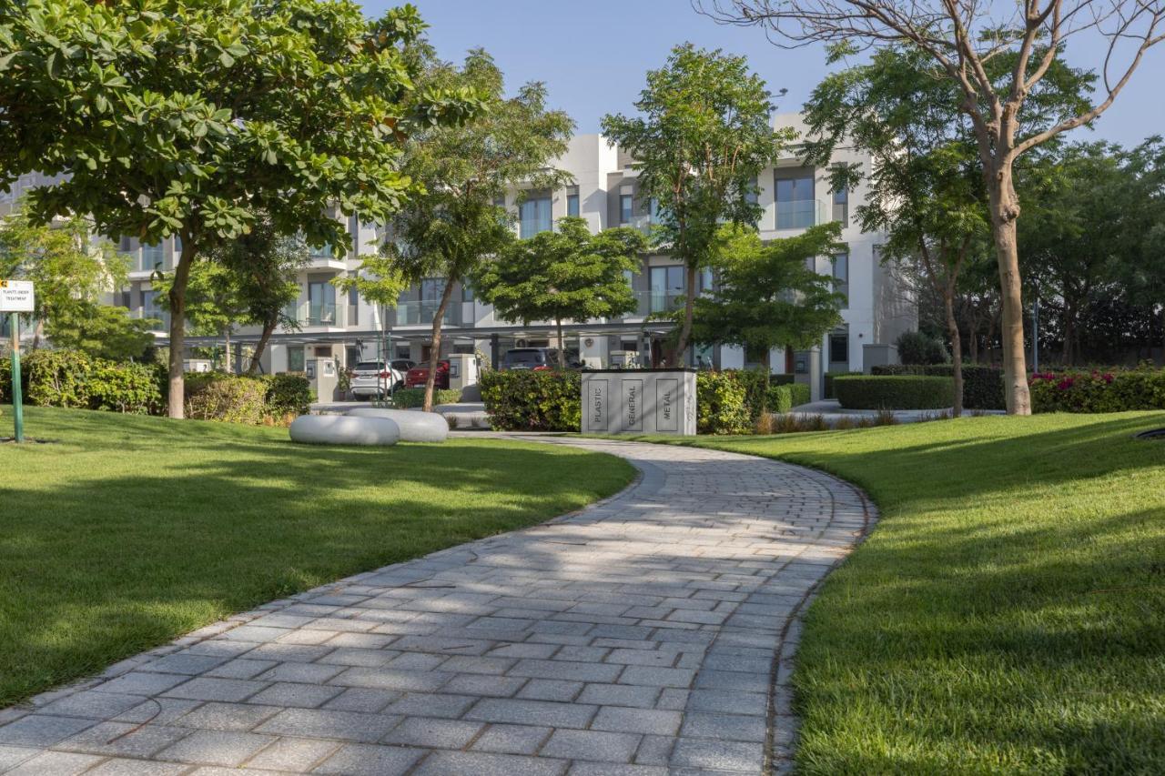 Stay Sensational 3Br Holiday Home Near Burjkhalifa Dubai Eksteriør bilde